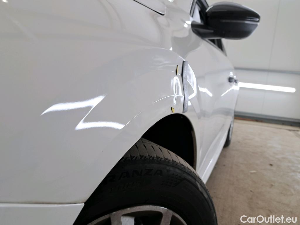  Peugeot  208  Premium 1.5 HDi 100CV BVM6 E6d #2