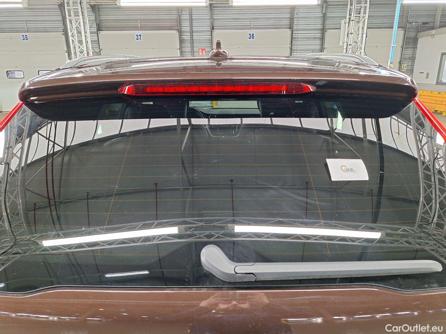  Volvo  XC60 Volvo,  '17, Volvo  D4 140kW Geartronic Momentum Pro 5d #20
