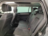  Volkswagen  Passat Volkswagen  Variant 2.0 TDI SCR 110kW DSG7 Elegance Business 5d #10