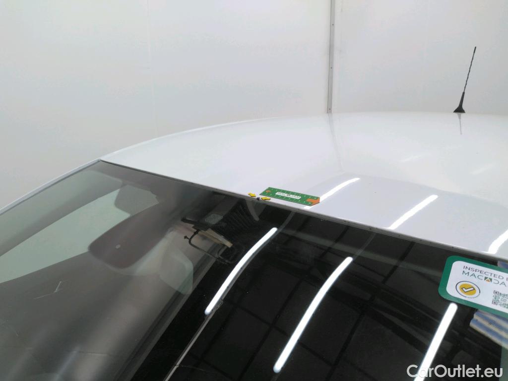  Renault  Megane  IV Berline 5pt. Société Air Nav 1.5 dCi 90CV BVM6 E6 #1