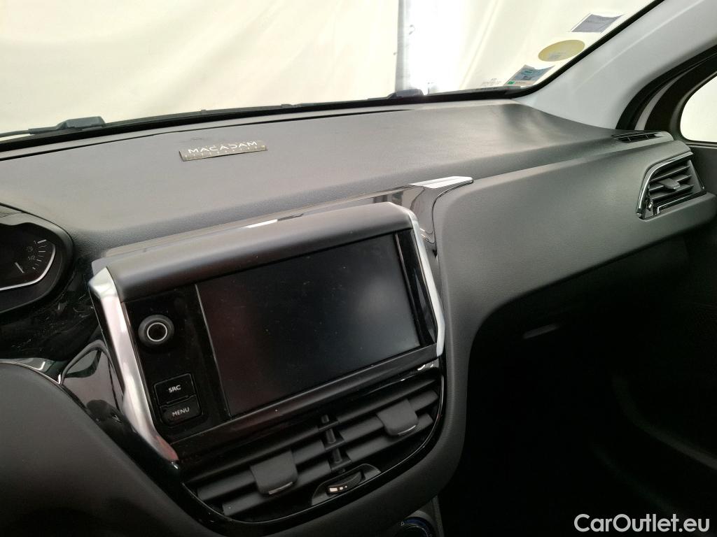  Peugeot  208  Affaire Premium Pack 1.5 HDi 100CV BVM5 E6dT #1