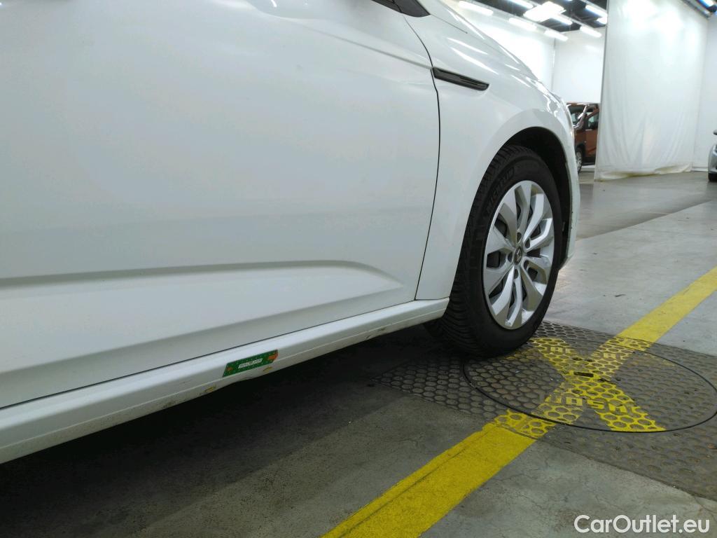  Renault  Megane  IV Berline 5pt. Société Air Nav 1.5 dCi 90CV BVM6 E6 #3