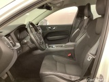  Volvo  XC60 Momentum Advanced #4