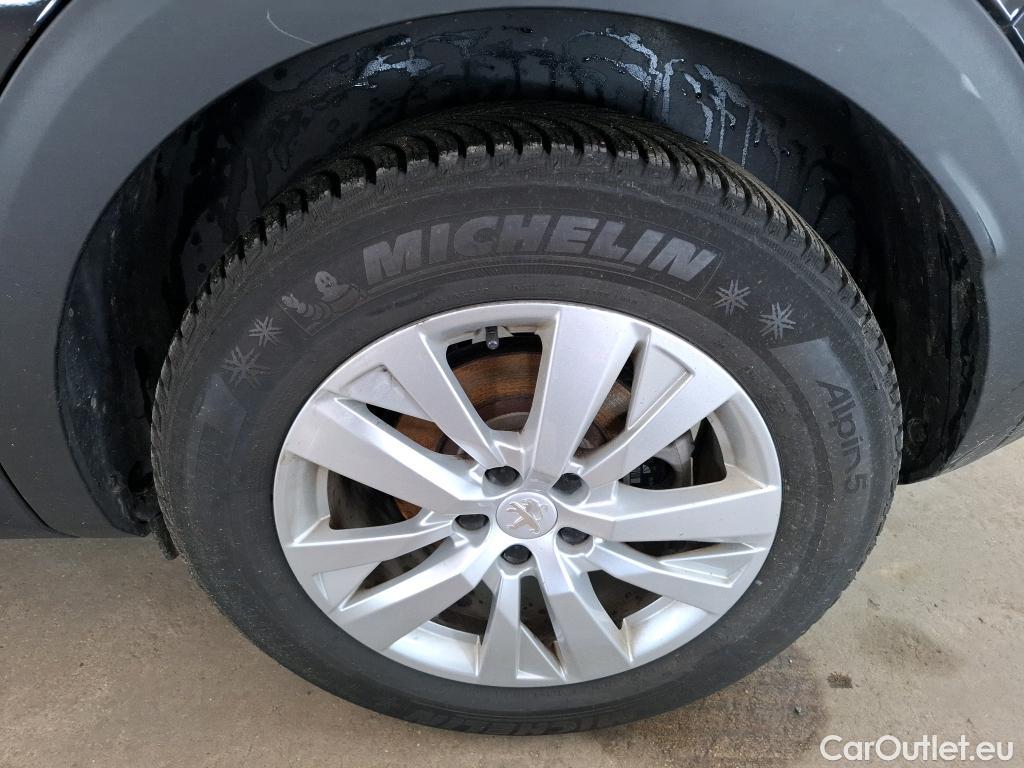  Peugeot  3008  Active Pack 1.5 HDi 130CV BVA8 E6d #28