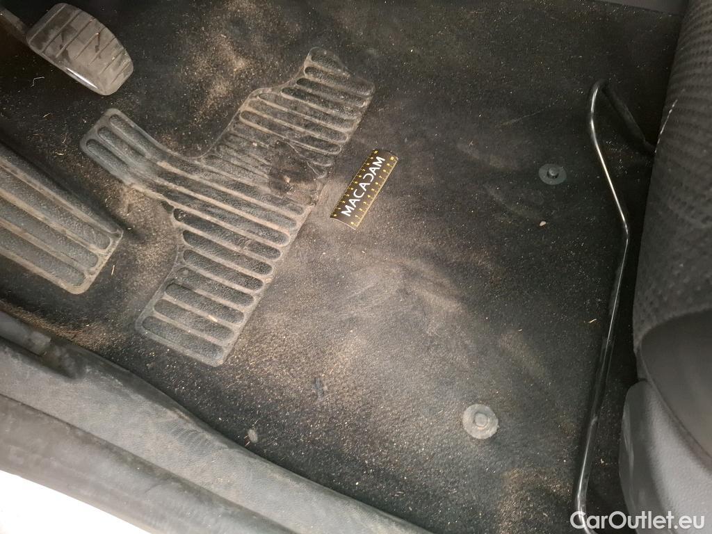  Renault  Clio  IV Intens 1.2 TCe 120CV BVM6 E6 #47