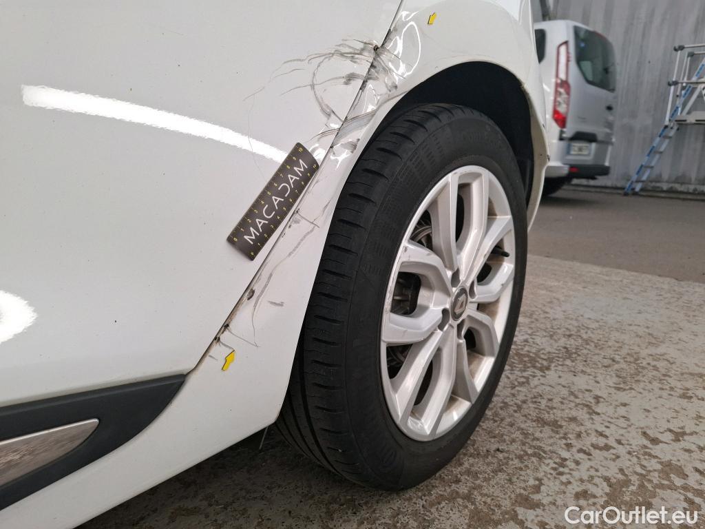  Renault  Clio  IV Intens 1.2 TCe 120CV BVM6 E6 #7