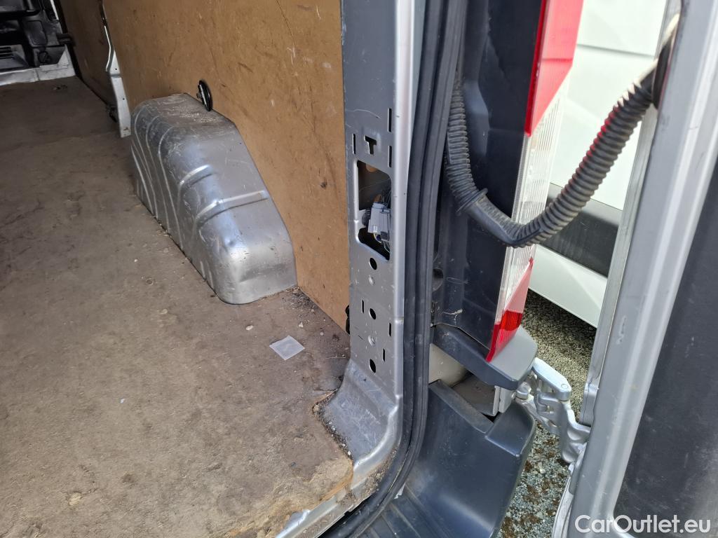  Ford  Transit  Fourgon 310 L3 Trend 2.0 TDCi 105CV BVM6 E6 #52