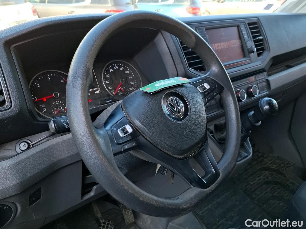  Volkswagen  Crafter  Fourgon Fourgon 35 mittlerer Radstand mit Hochdach FWD 2.0 140CV BVM6 #69