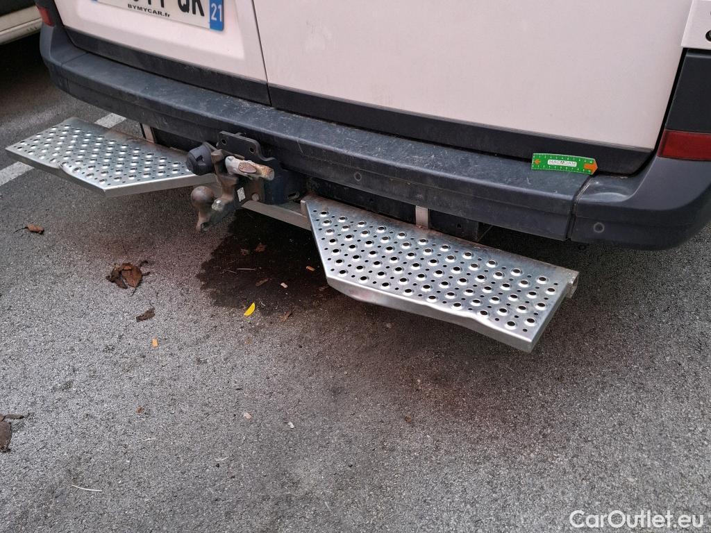  Volkswagen  Crafter  Fourgon Fourgon 35 mittlerer Radstand mit Hochdach FWD 2.0 140CV BVM6 #75