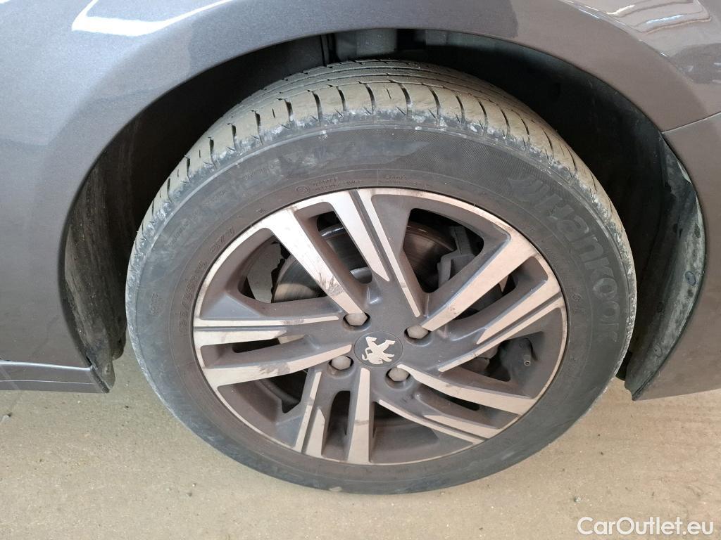  Peugeot  208  Allure 1.2 PureTech 100CV BVA8 E6d #12