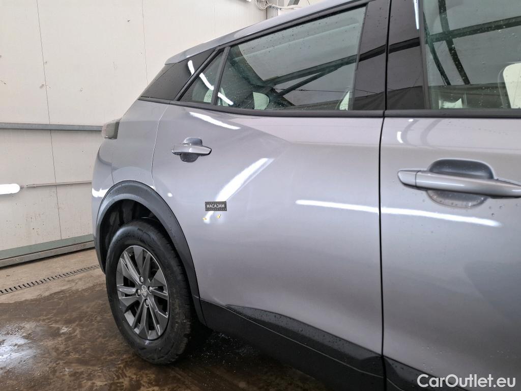  Peugeot  2008  Active Pack 1.2 PureTech 130CV BVA8 E6d #1
