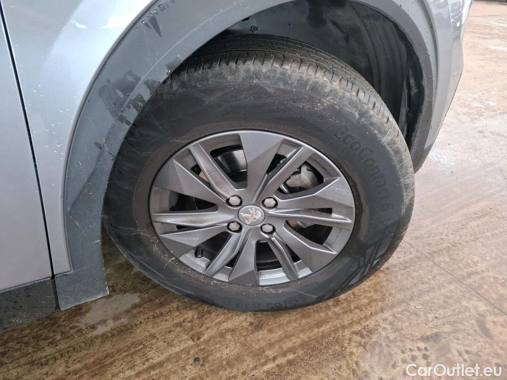  Peugeot  2008  Active Pack 1.2 PureTech 130CV BVA8 E6d #43