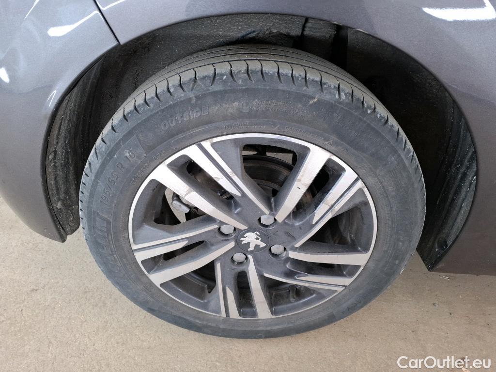  Peugeot  208  Allure 1.2 PureTech 100CV BVA8 E6d #26
