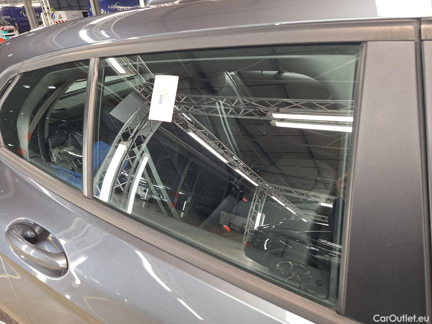  Bmw  Serie 1 BMW, 1-serie '19, BMW 1 Reeks Hatch 116dA (85 kW) 5d #22