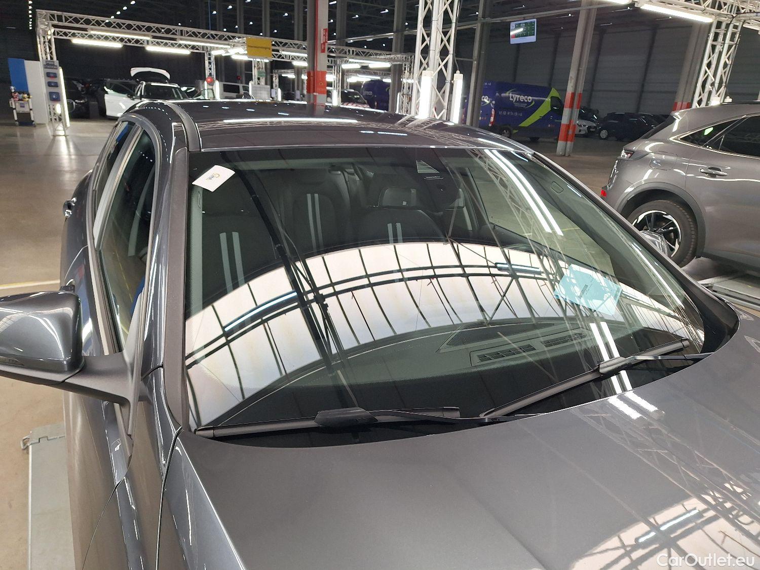  Bmw  Serie 1 BMW, 1-serie '19, BMW 1 Reeks Hatch 116dA (85 kW) 5d #29