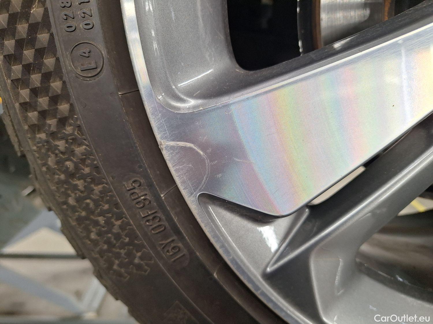  Peugeot  308 Peugeot,  SW FL'17, Peugeot  SW 1.5 BlueHDi 130 DPF S&S EAT8 GT Lin #1