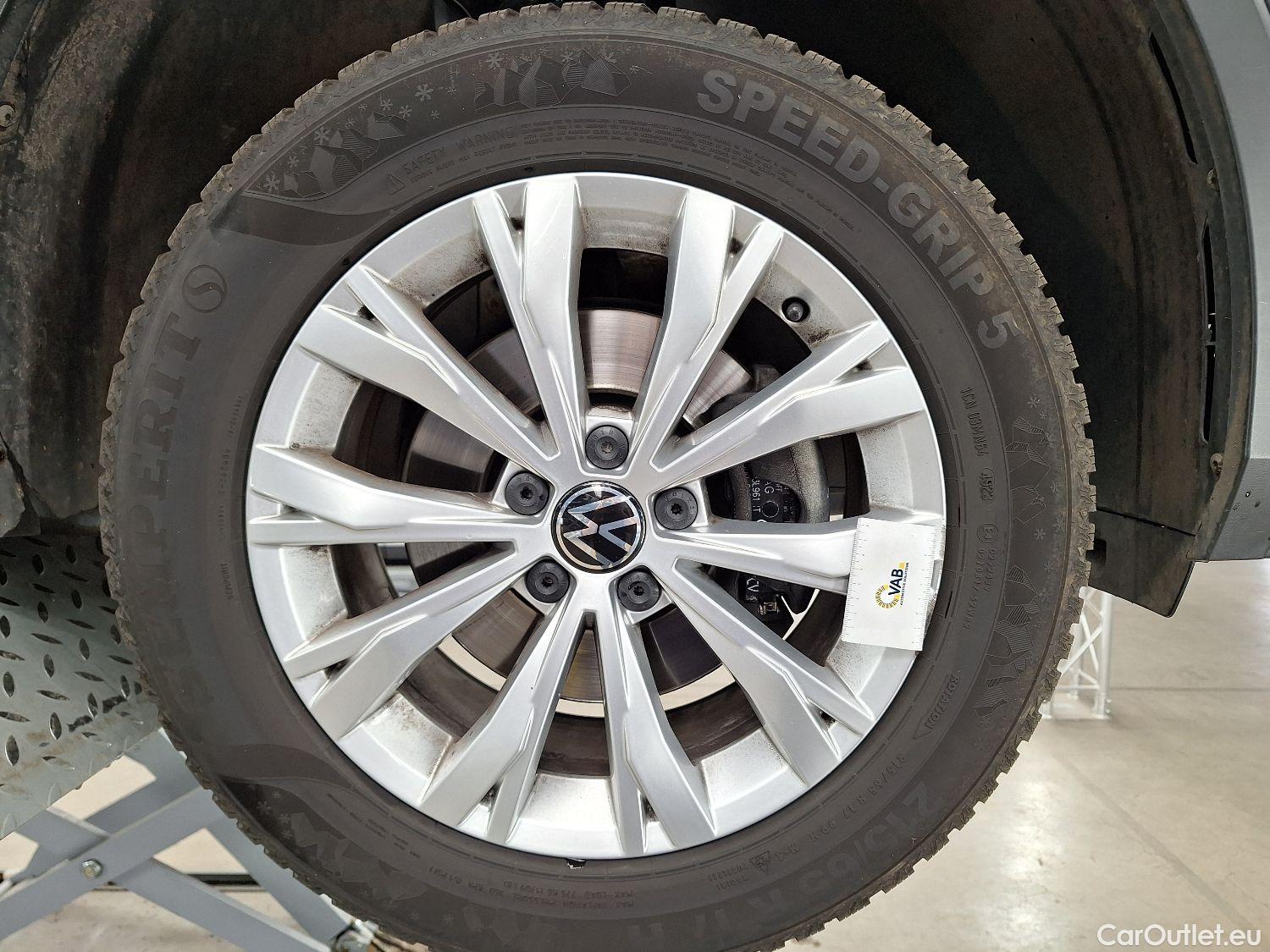  Volkswagen  Tiguan VW,  FL'20, Volkswagen  2.0 TDI 90kW Life 5d #1