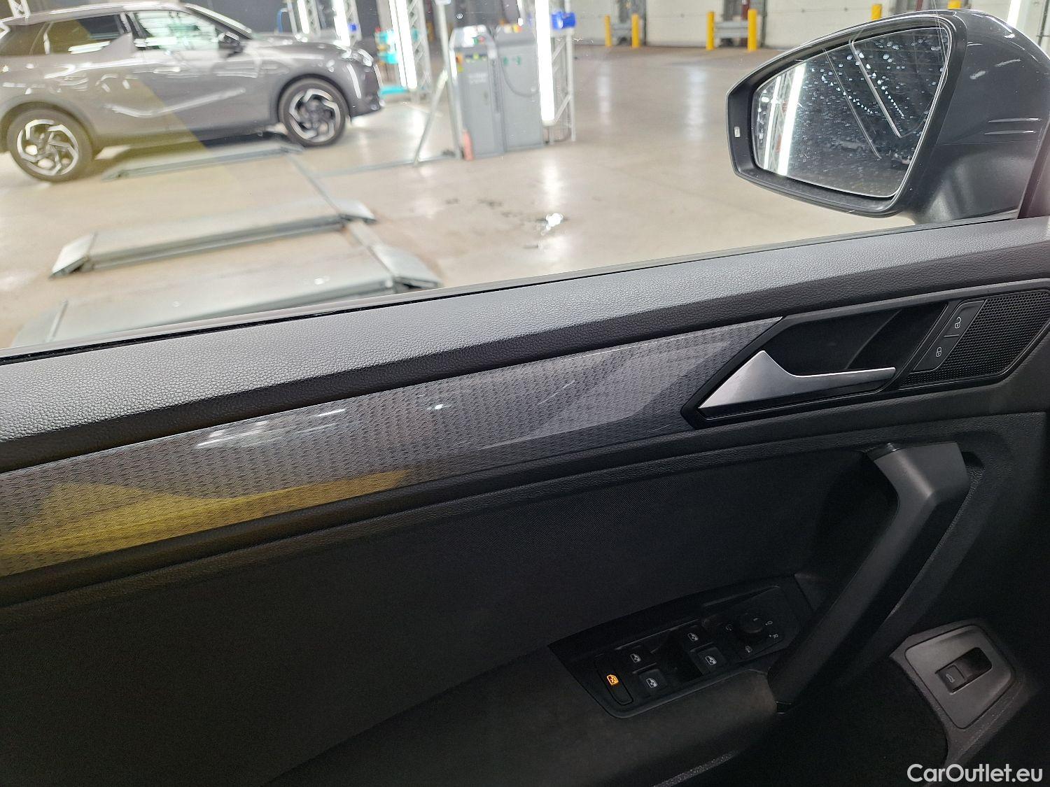  Volkswagen  Tiguan VW,  FL'20, Volkswagen  2.0 TDI 90kW Life 5d #21