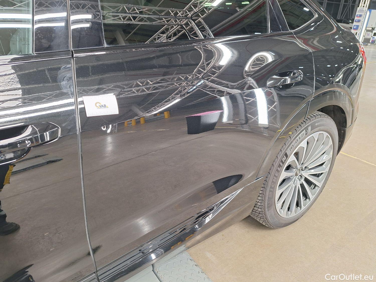  Audi  E-TRON Audi,  SB '19 BEV, Audi  Sportback 50 Quattro S-Line 5d #27