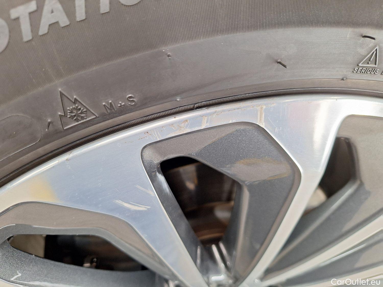 Audi  E-TRON Audi,  SB '19 BEV, Audi  Sportback 50 Quattro S-Line 5d #17