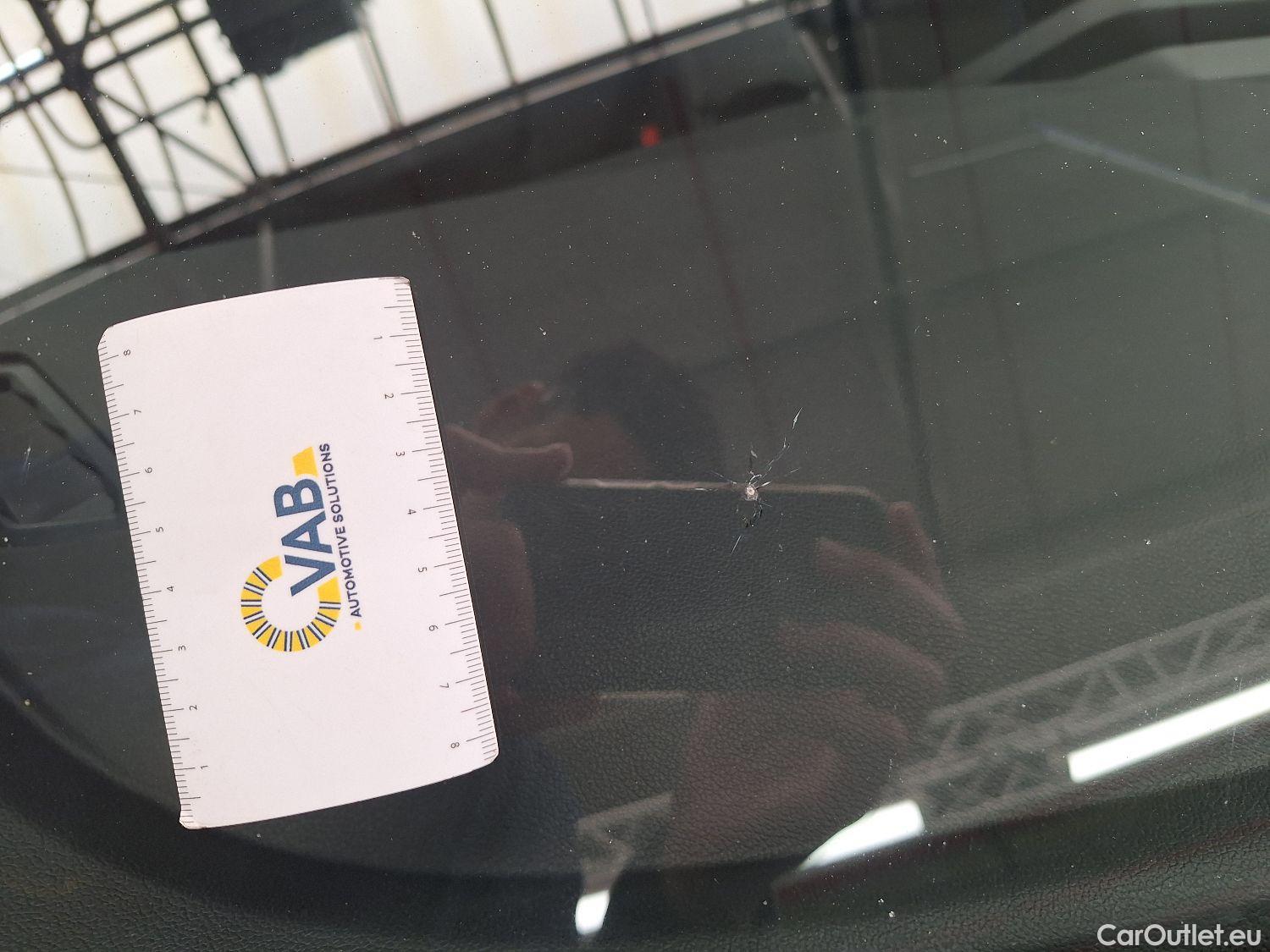  Bmw  Serie 1 BMW, 1-serie '19, BMW 1 Reeks Hatch 116dA (85 kW) 5d #19