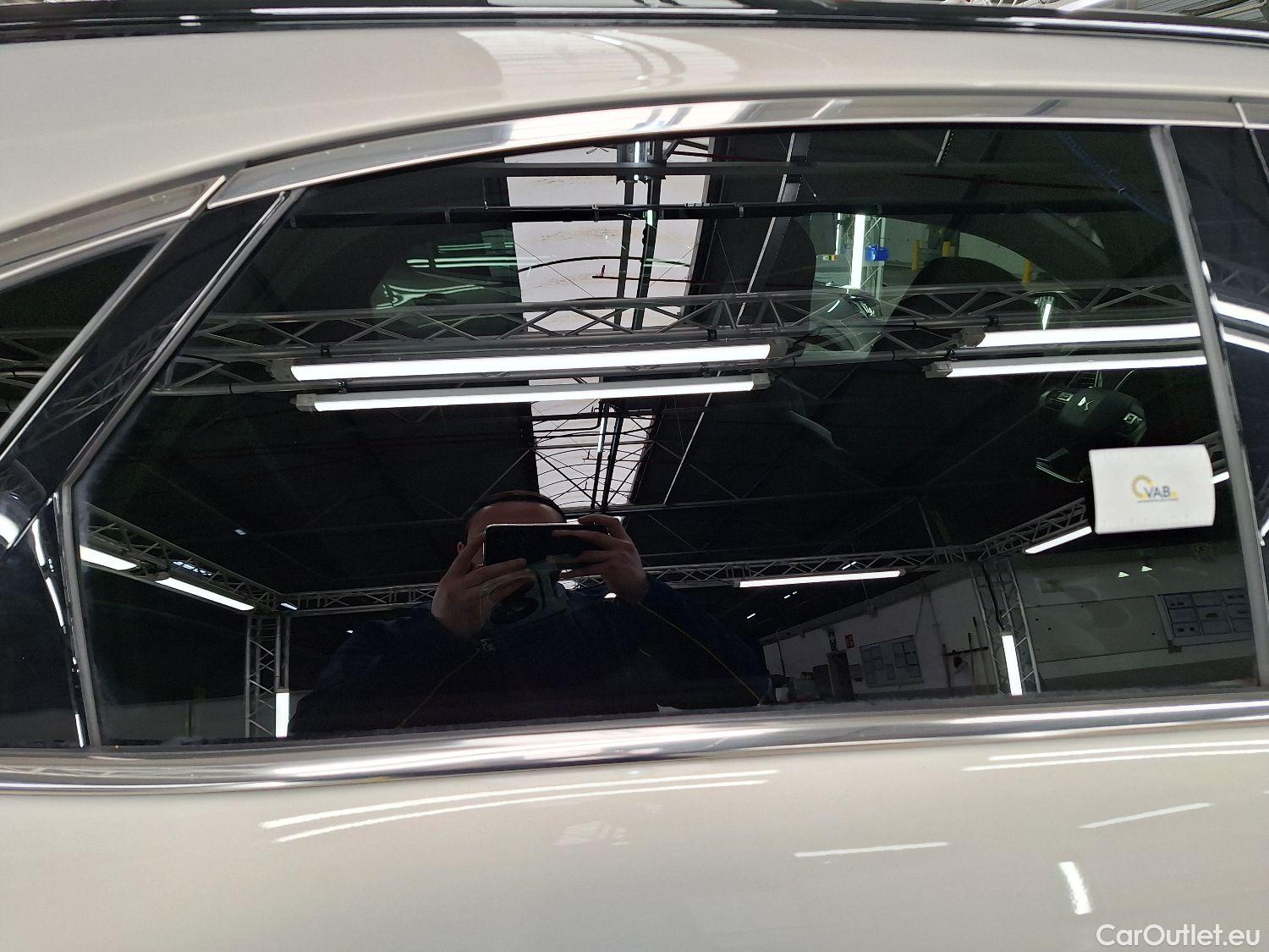  DS  DS7 DS,  CB '17, DS 7 Crossback 1.6 PureTech 180 Auto PERFORMANCE L #12