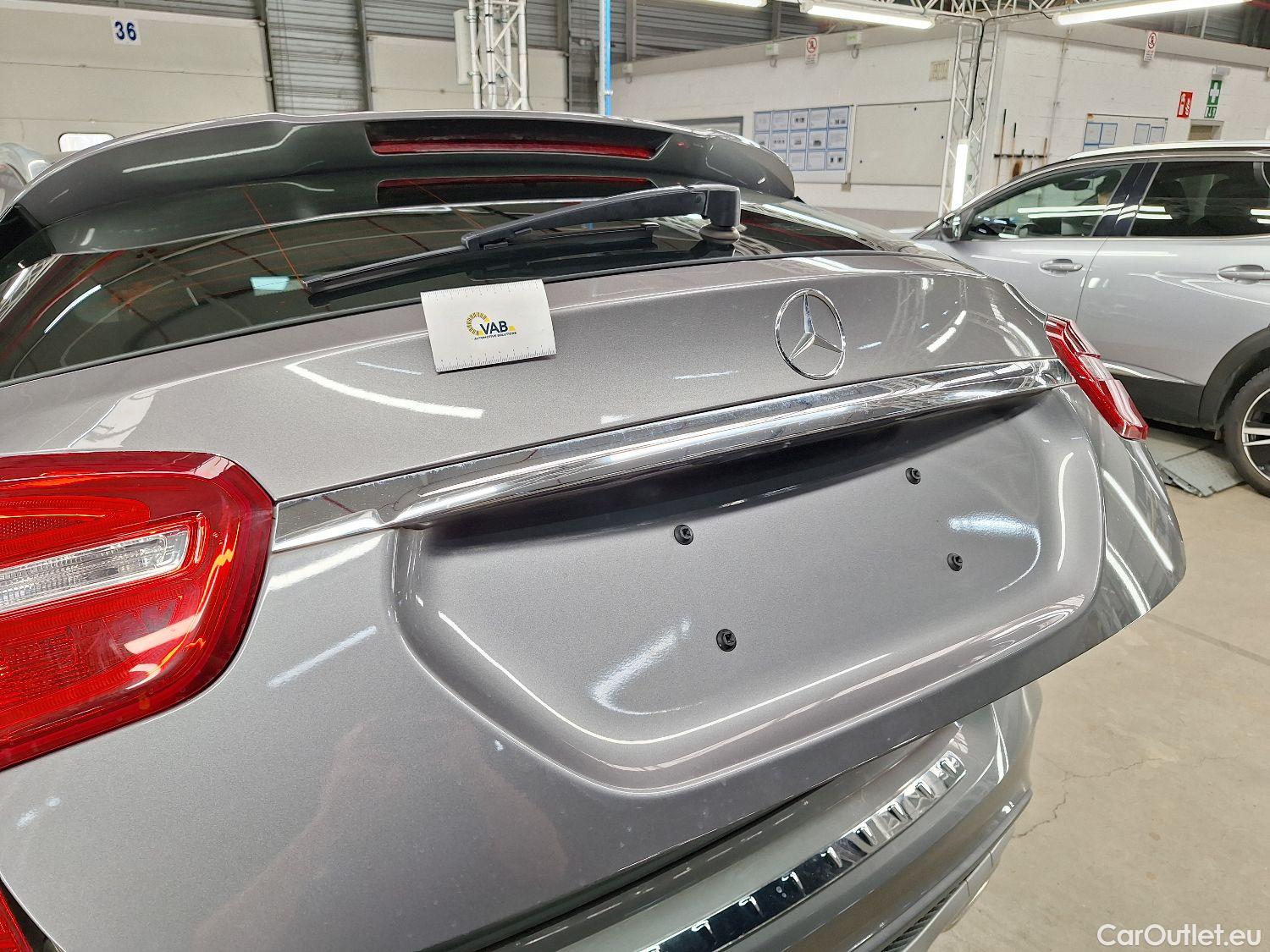  Mercedes  GLA Mercedes,  '13, Mercedes-Benz   180 d AMG Line 5d #36