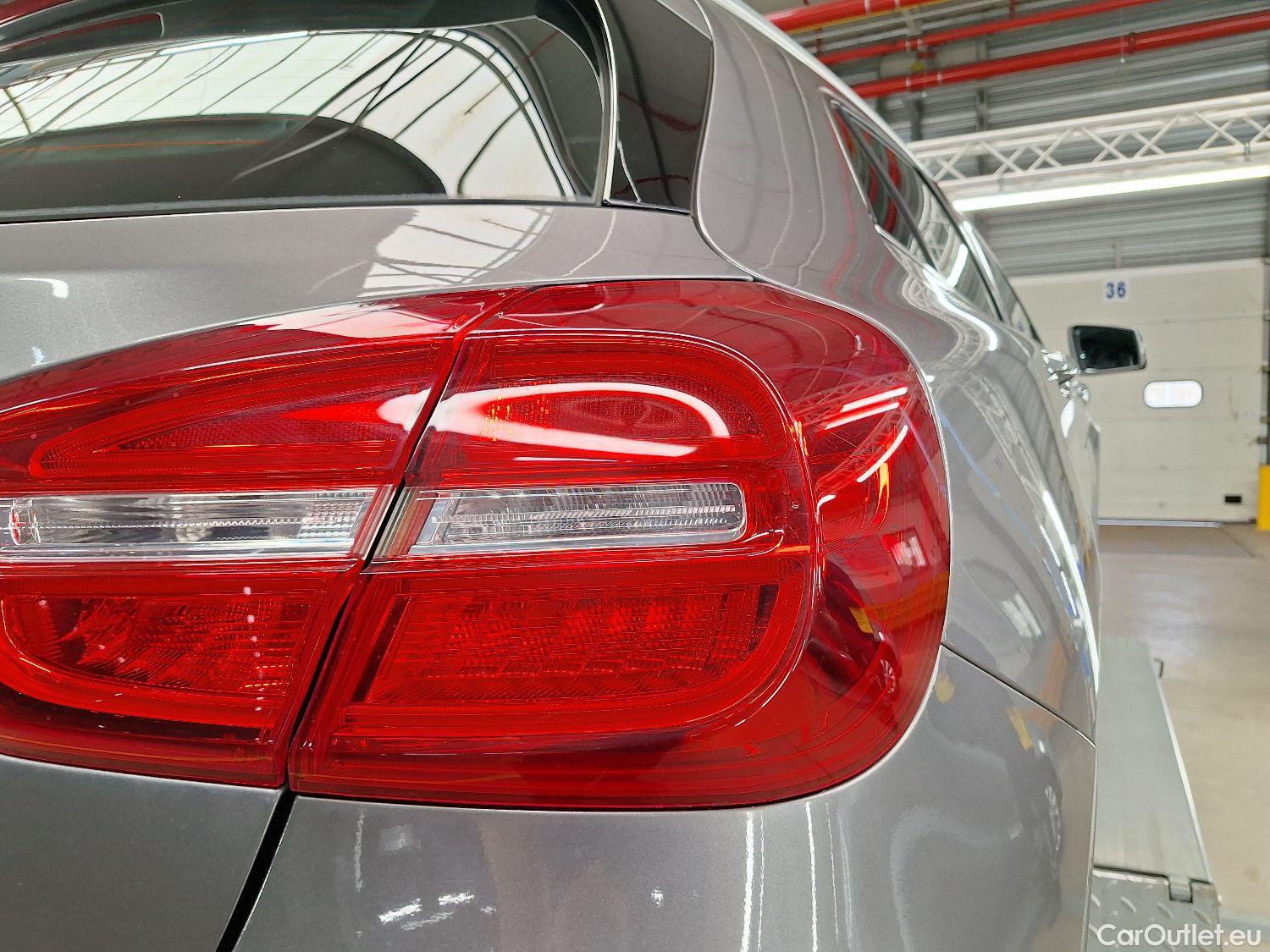  Mercedes  GLA Mercedes,  '13, Mercedes-Benz   180 d AMG Line 5d #29