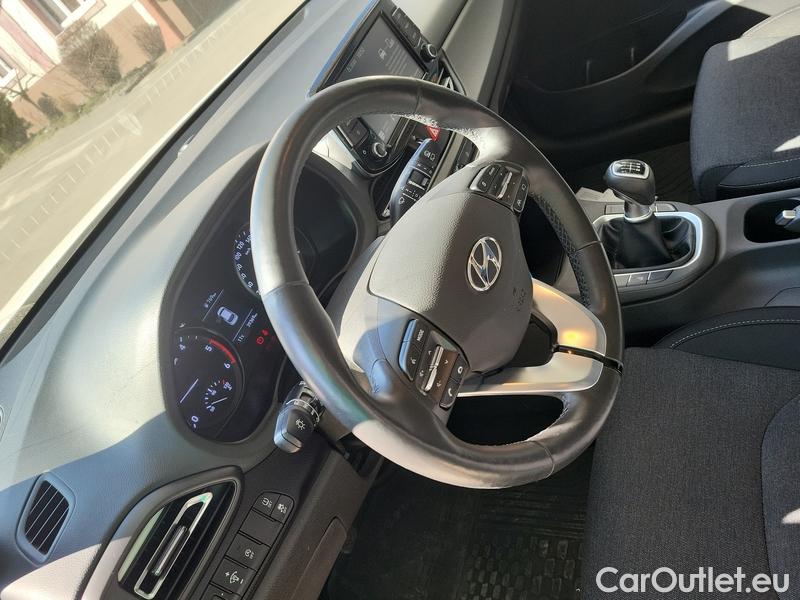  Hyundai  i30   cw (PD)(2017->)  kom.1.6CRDi 115 Smart #12
