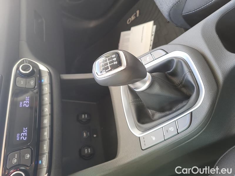  Hyundai  i30   cw (PD)(2017->)  kom.1.6CRDi 115 Smart #13