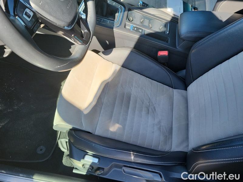  Volkswagen  Passat  8 SW (2014) Pas.Var.2.0TDI 110 HL #32