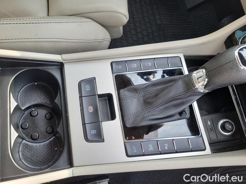  Skoda  Superb  (3V3)(2015) Supe.FL2.0TSI 140 L&K AT #19