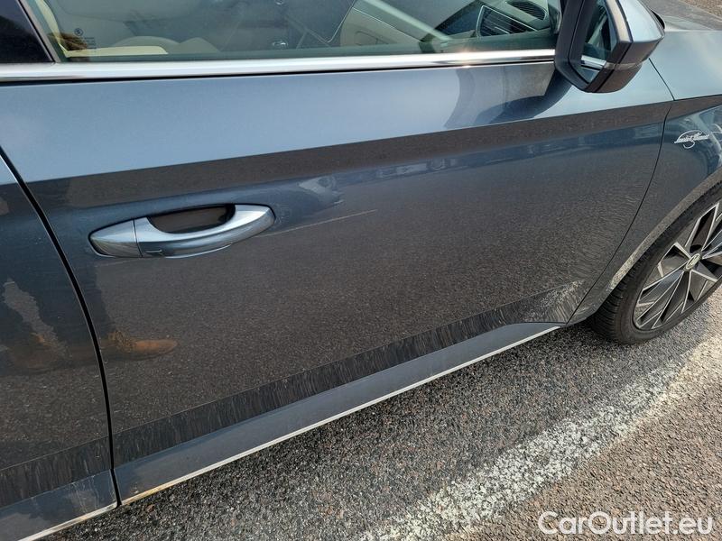  Skoda  Superb  (3V3)(2015) Supe.FL2.0TSI 140 L&K AT #16