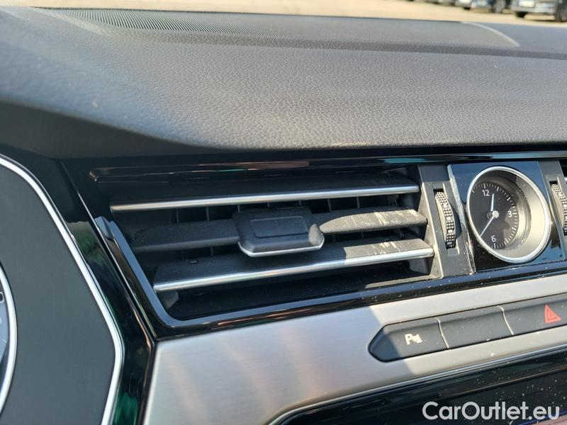  Volkswagen  Passat  8 SW (2014) Pas.Var.2.0TDI 110 HL #36