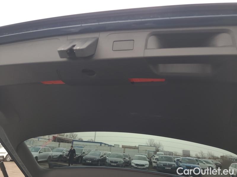  Volkswagen  Passat  Variant (CB5) (2019) Pas.Var.2.0TDI 110 Elegance AT #21