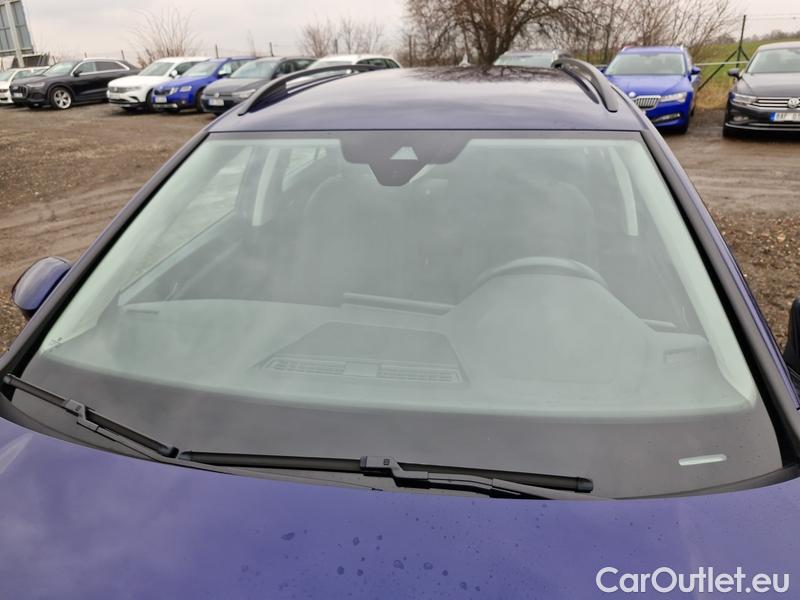 Volkswagen  Golf  VIII Variant (CG5) 2020 Var.1.0TSI 81 Life 5d #1
