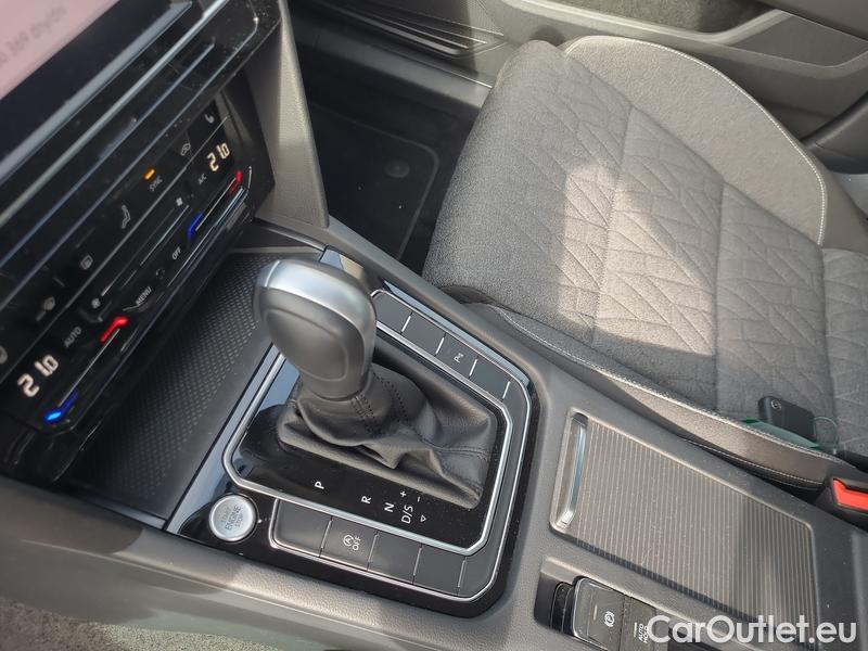  Volkswagen  Passat  Variant (CB5) (2019) Pas.Var.1.5TSI Business AT #9