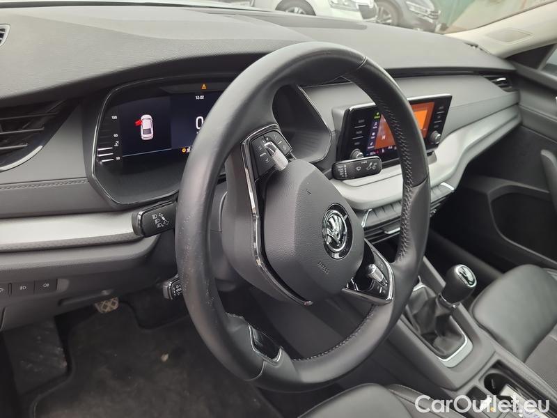  Skoda  Octavia  Lim. (NX3)(2020)  1.5TSI 110 Ambition 5d #7
