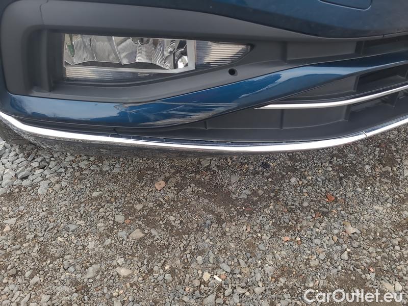  Volkswagen  Passat  Variant (CB5) (2019) Pas.Var.2.0TDI 110 Elegance AT #7