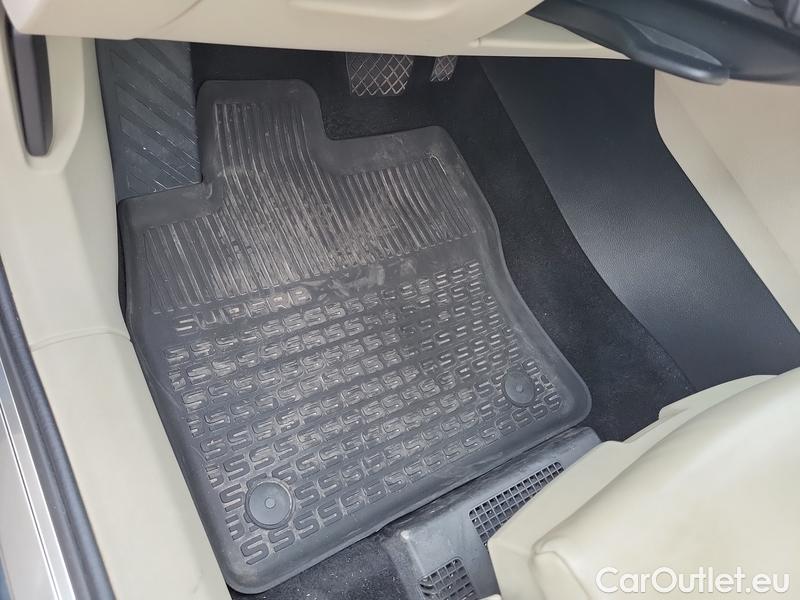  Skoda  Superb  (3V3)(2015) Supe.FL2.0TSI 140 L&K AT #2