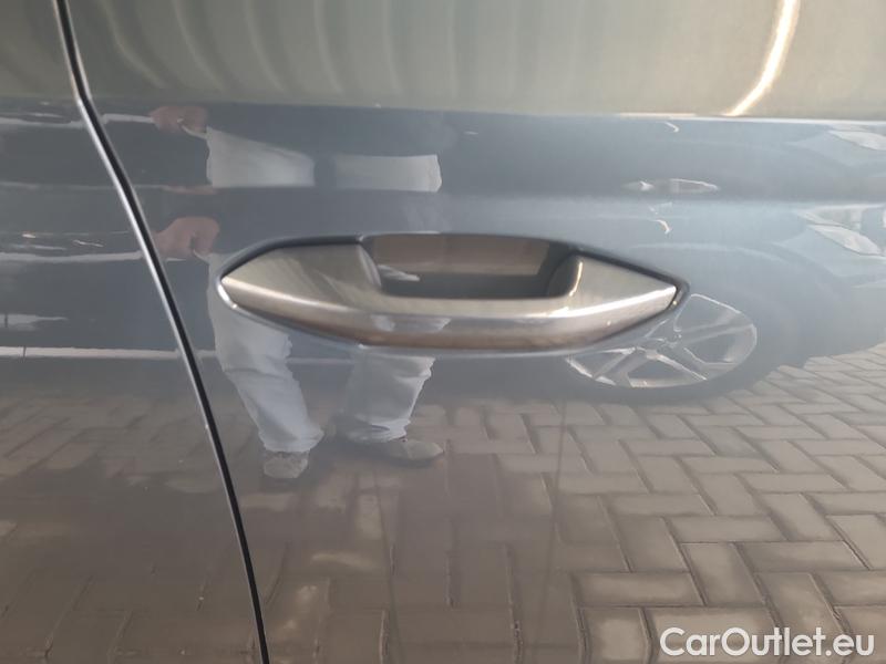  Skoda  Octavia  Lim. (NX3)(2020)  1.0TSI 81 Ambition #3