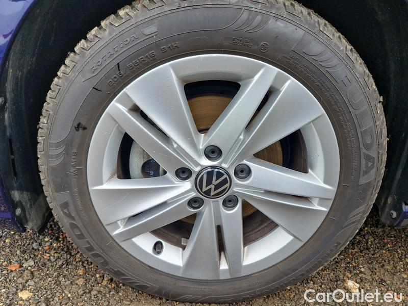  Volkswagen  Golf  VIII Variant (CG5) 2020 Var.1.0TSI 81 Life 5d #10
