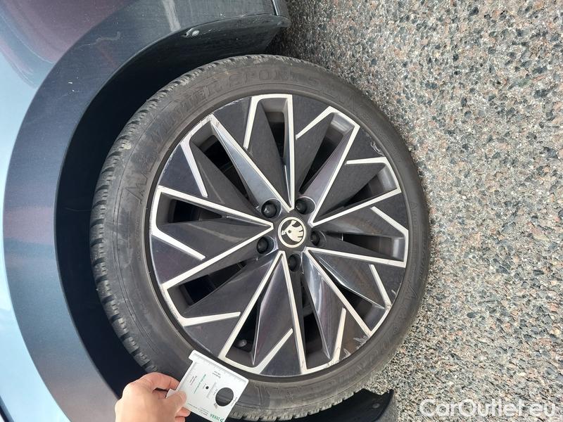  Skoda  Superb  (3V3)(2015) Supe.FL2.0TSI 140 L&K AT #4