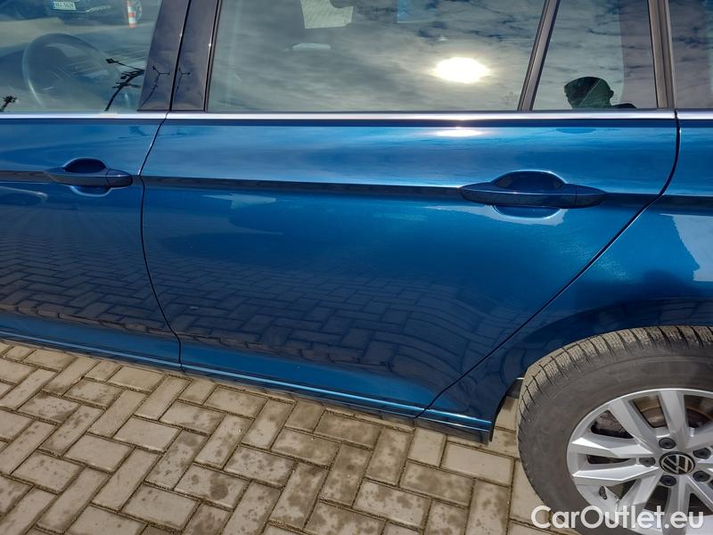  Volkswagen  Passat  Variant (CB5) (2019) Pas.Var.1.5TSI Business AT #10
