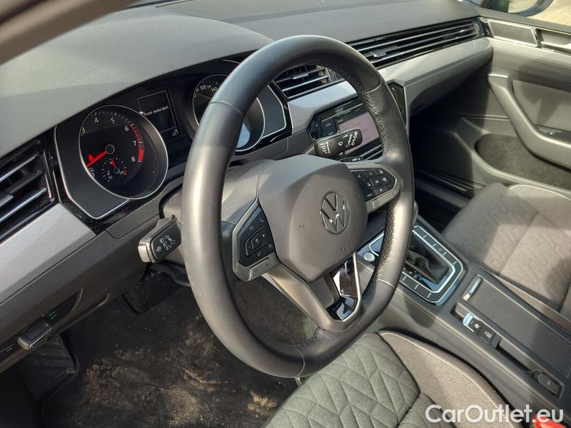  Volkswagen  Passat  Variant (CB5) (2019) Pas.Var.1.5TSI Business AT #8