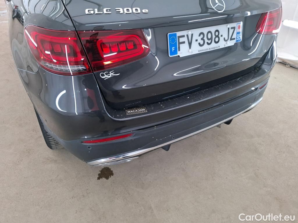  Mercedes  G-Klasee MERCEDES-BENZ GLC / 2019 / 5P / SUV GLC 300 e AMG Line 4Matic #64
