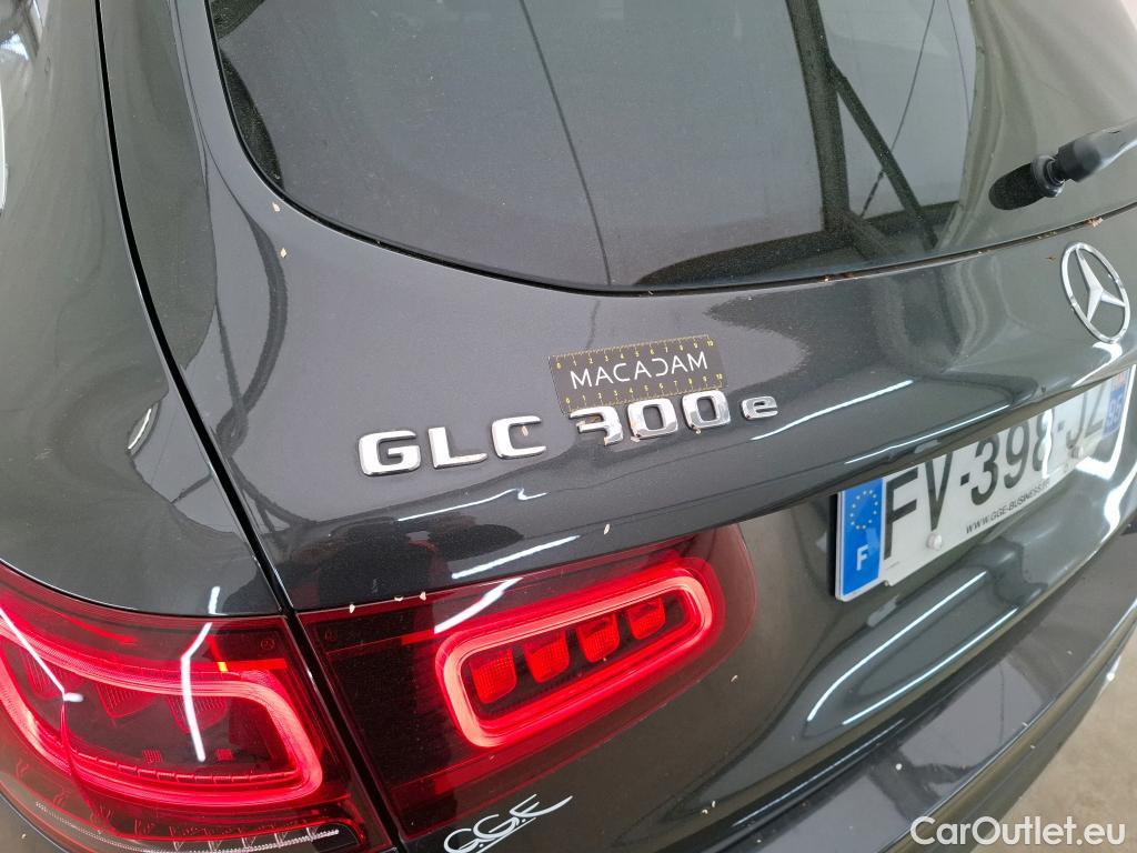  Mercedes  G-Klasee MERCEDES-BENZ GLC / 2019 / 5P / SUV GLC 300 e AMG Line 4Matic #52