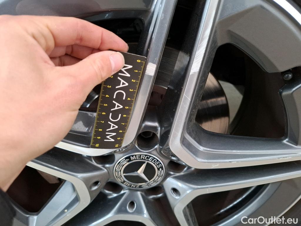  Mercedes  G-Klasee MERCEDES-BENZ GLC / 2019 / 5P / SUV GLC 300 e AMG Line 4Matic #38
