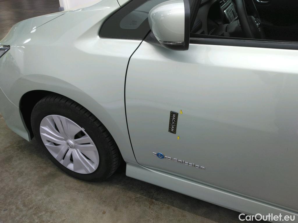  Nissan  Leaf NISSAN  / 2017 / 5P / Berline 150ch Visia Business #8
