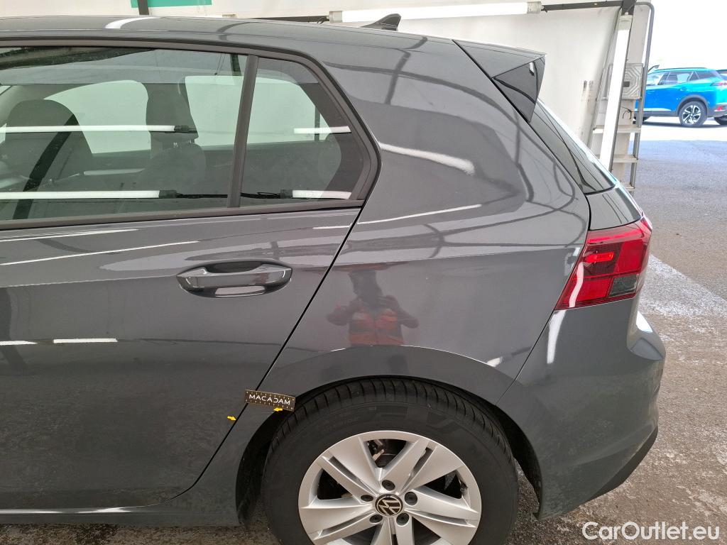  Volkswagen  Golf  VOLKSWAGEN / 2020 / 5P / Berline 1.0 eTSI OPF 110 DSG7 Life Business #16